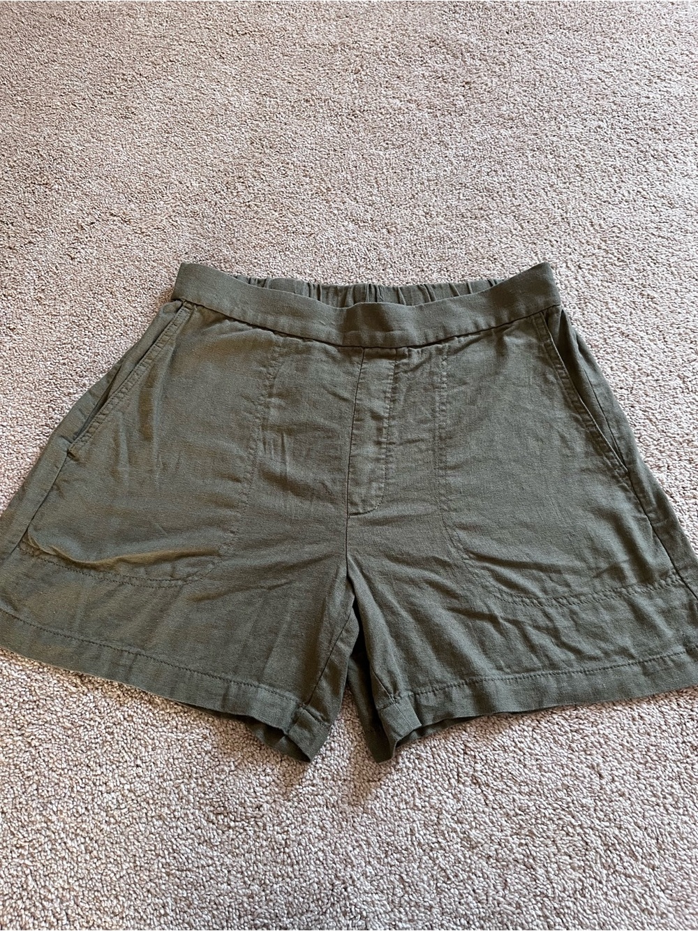 Banana Republic Olive Green Linen-Blend Relaxed Shorts